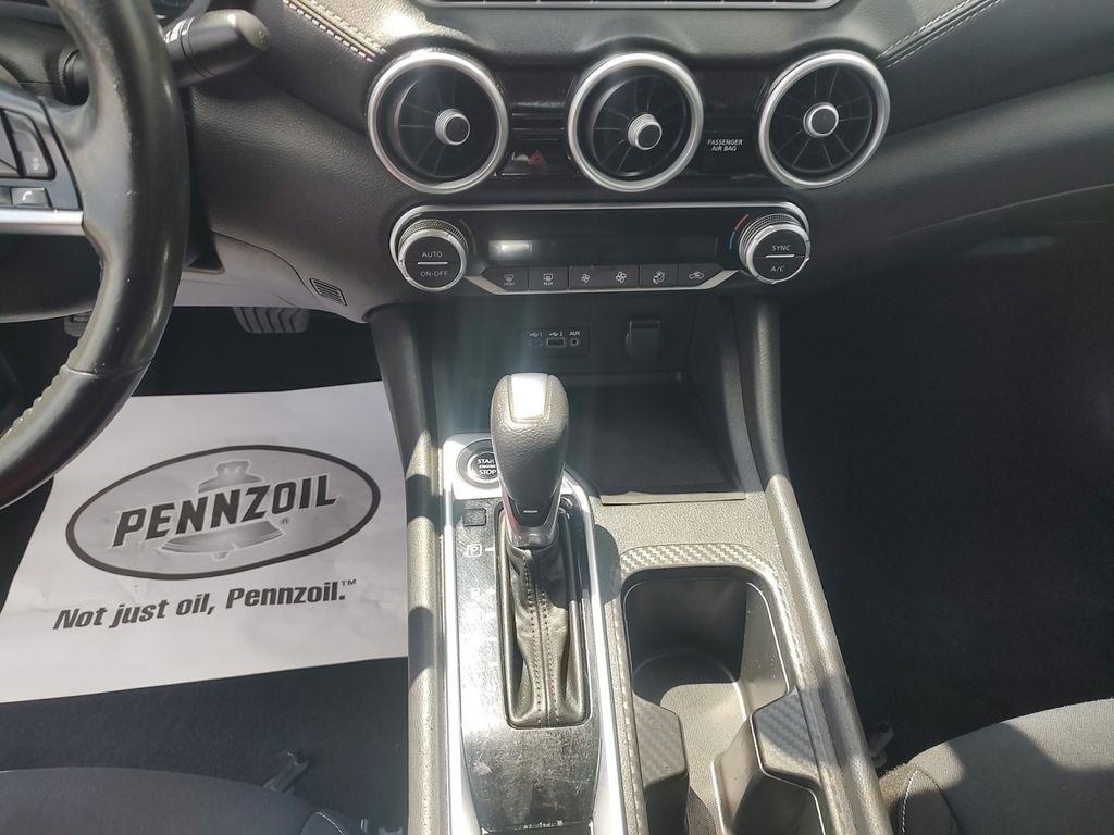 Nissan Sentra  2021