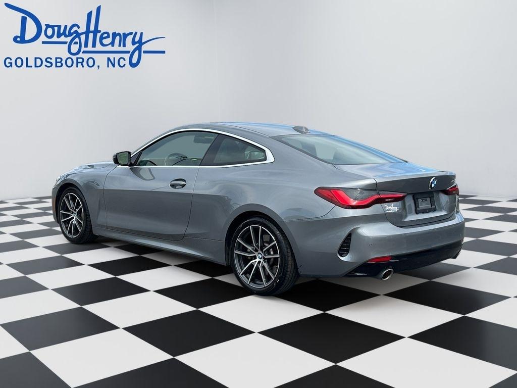 BMW 4 Series  2025