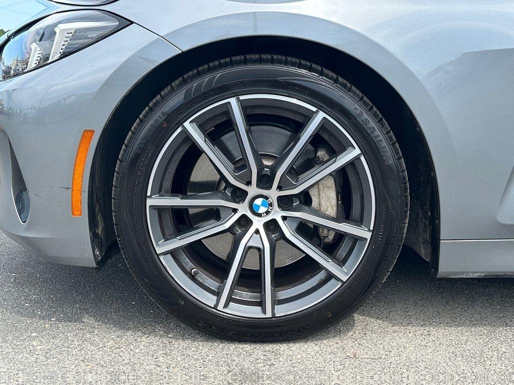 BMW 4 Series  2025