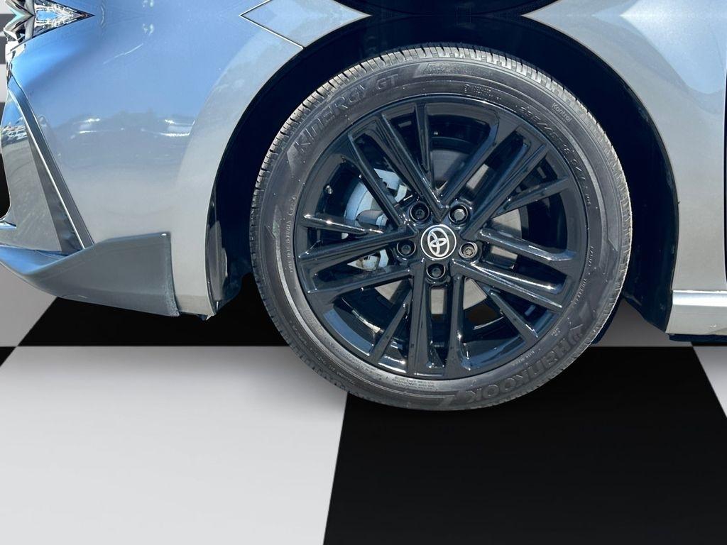 Toyota Camry  2025