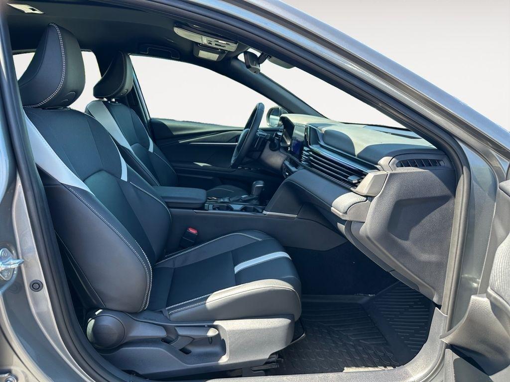 Toyota Camry  2025