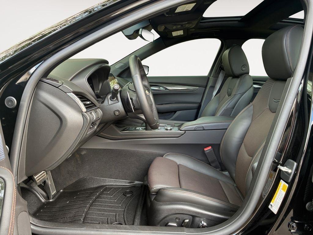 Cadillac CT5-V  2023