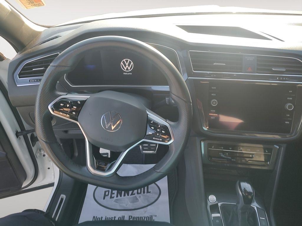 Volkswagen Tiguan  2022