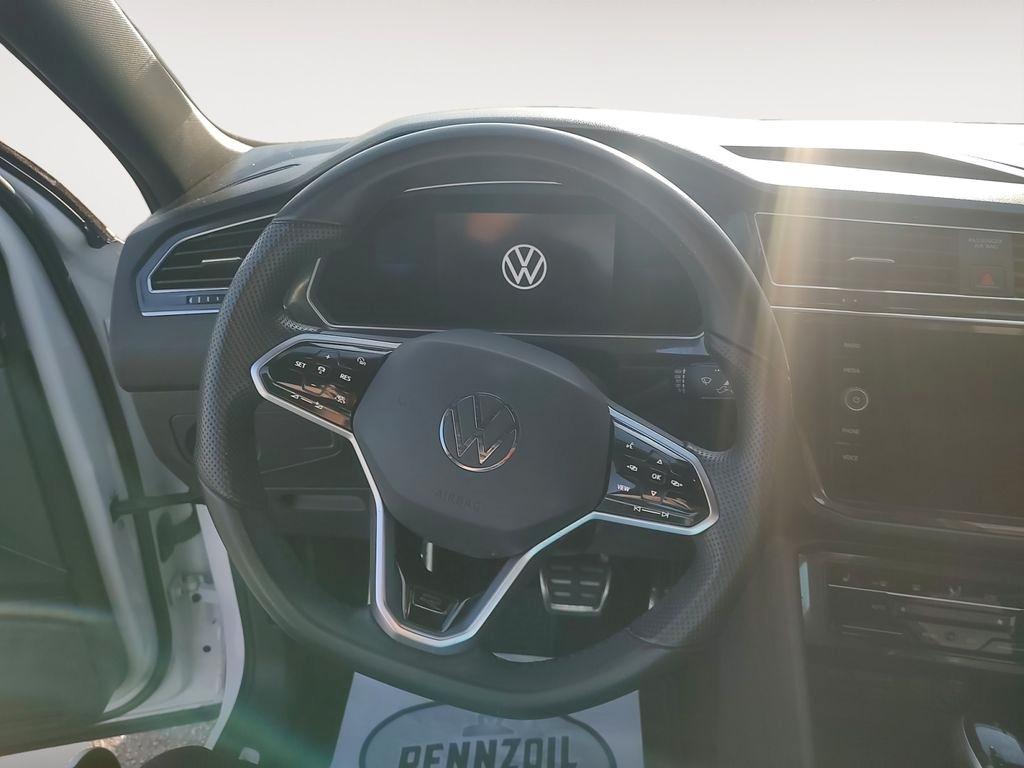 Volkswagen Tiguan  2022