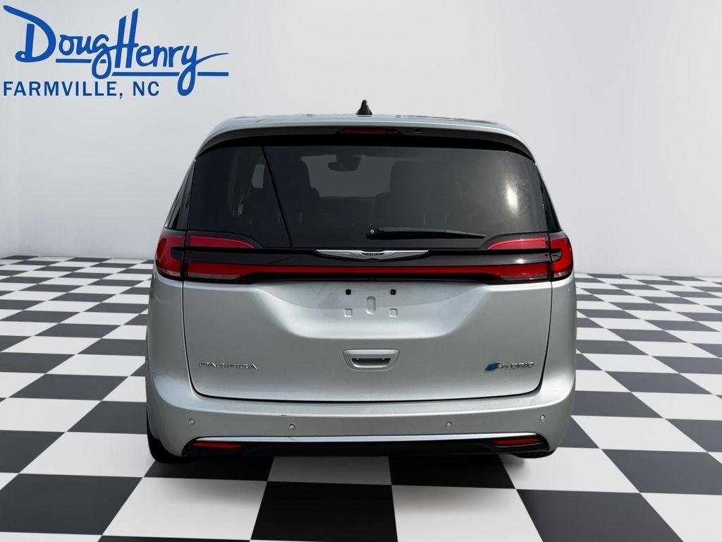 Chrysler Pacifica  2024