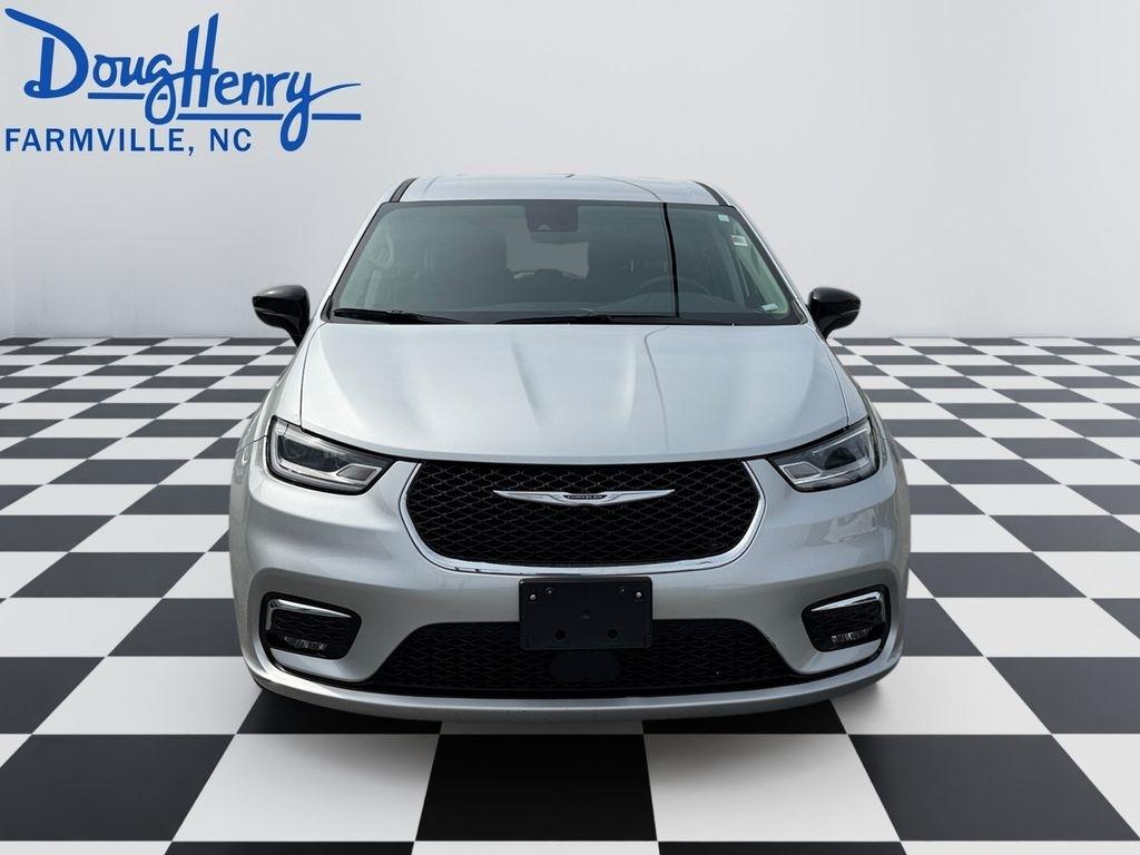 Chrysler Pacifica  2024