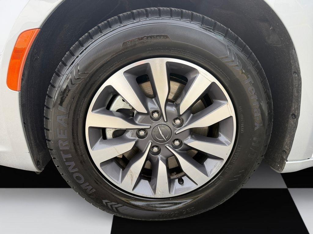 Chrysler Pacifica  2024
