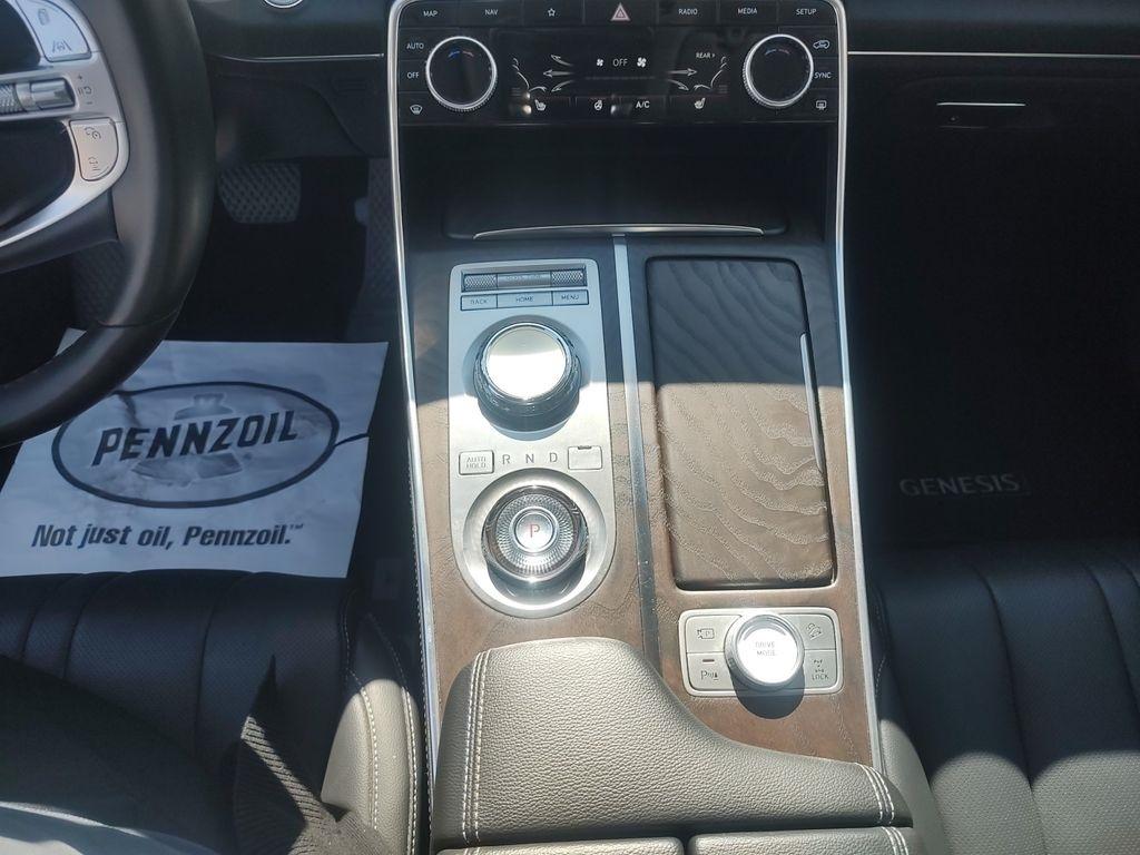 Genesis GV80  2024