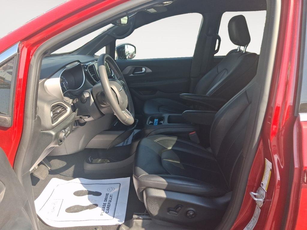 Chrysler Pacifica  2025