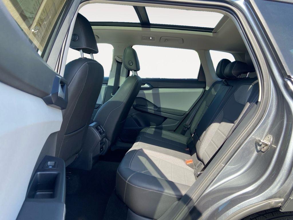 Volkswagen Taos  2024