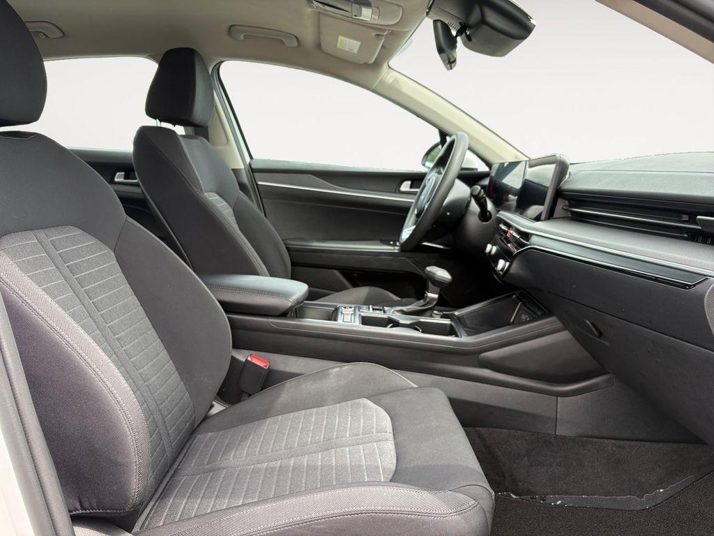Kia K5  2025