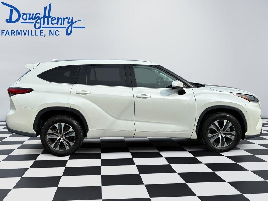 Toyota Highlander  2021
