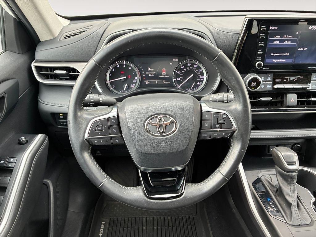 Toyota Highlander  2021
