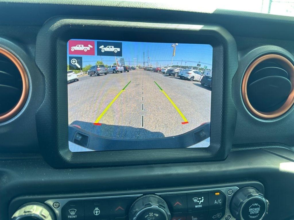 2021 Jeep Gladiator Mojave's photo