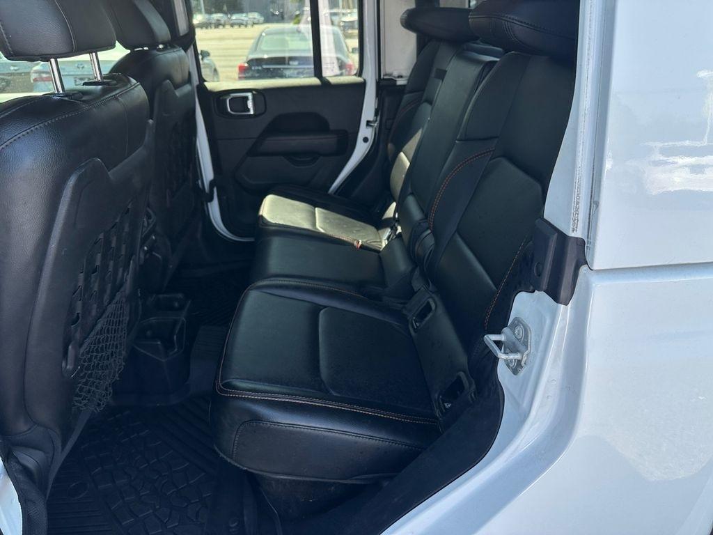Jeep Gladiator  2021