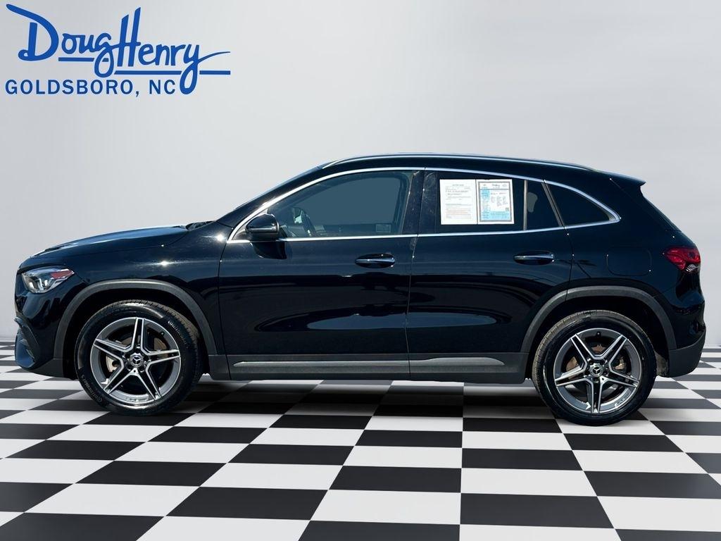Mercedes-Benz GLA  2023