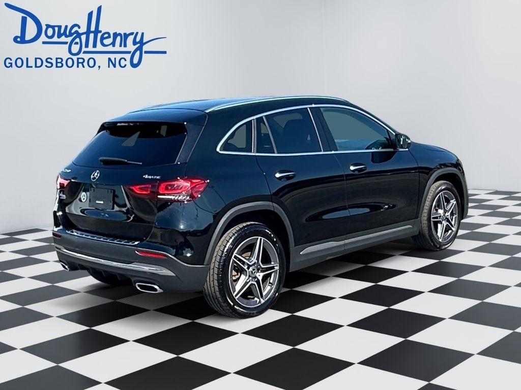 Mercedes-Benz GLA  2023