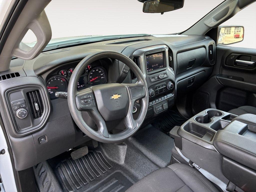 Chevrolet Silverado 1500  2025