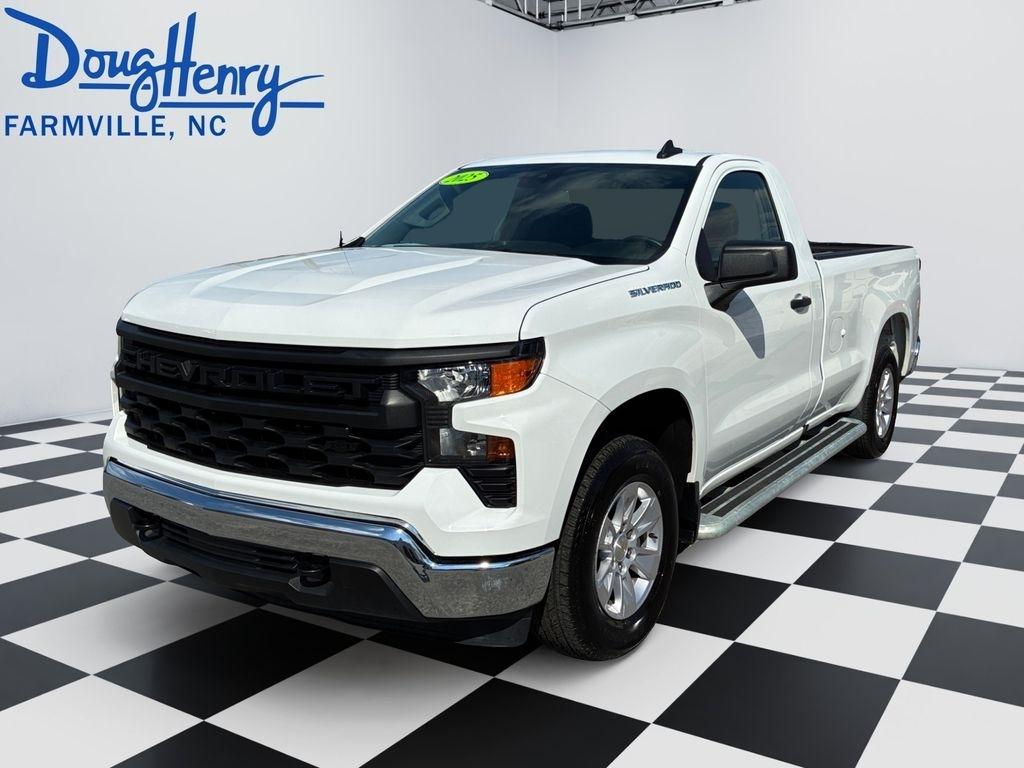 Chevrolet Silverado 1500  2025