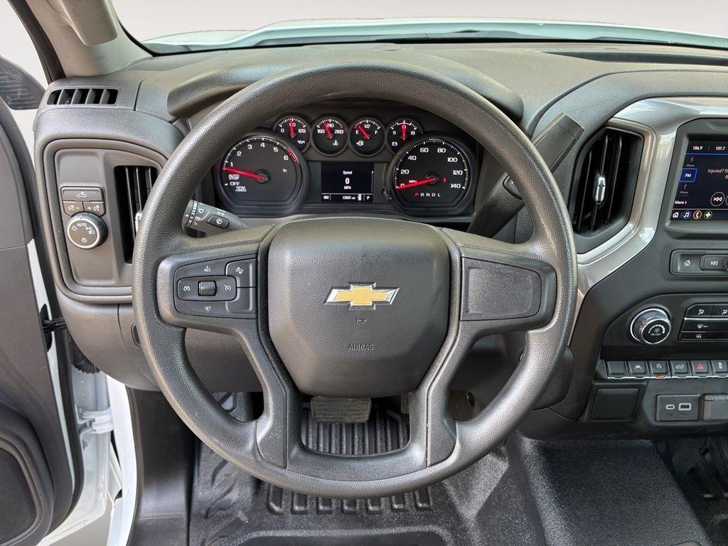 Chevrolet Silverado 1500  2025