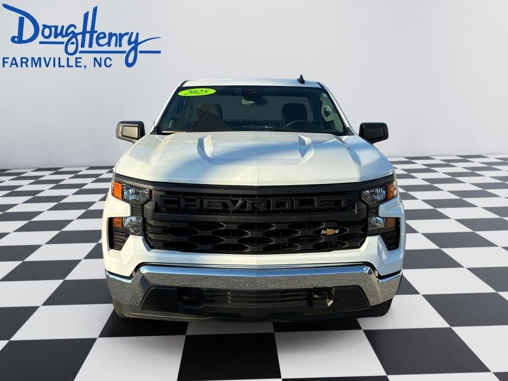 Chevrolet Silverado 1500  2025
