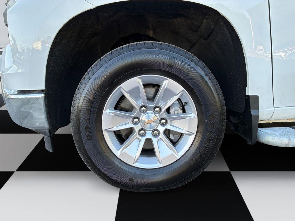 Chevrolet Silverado 1500  2025