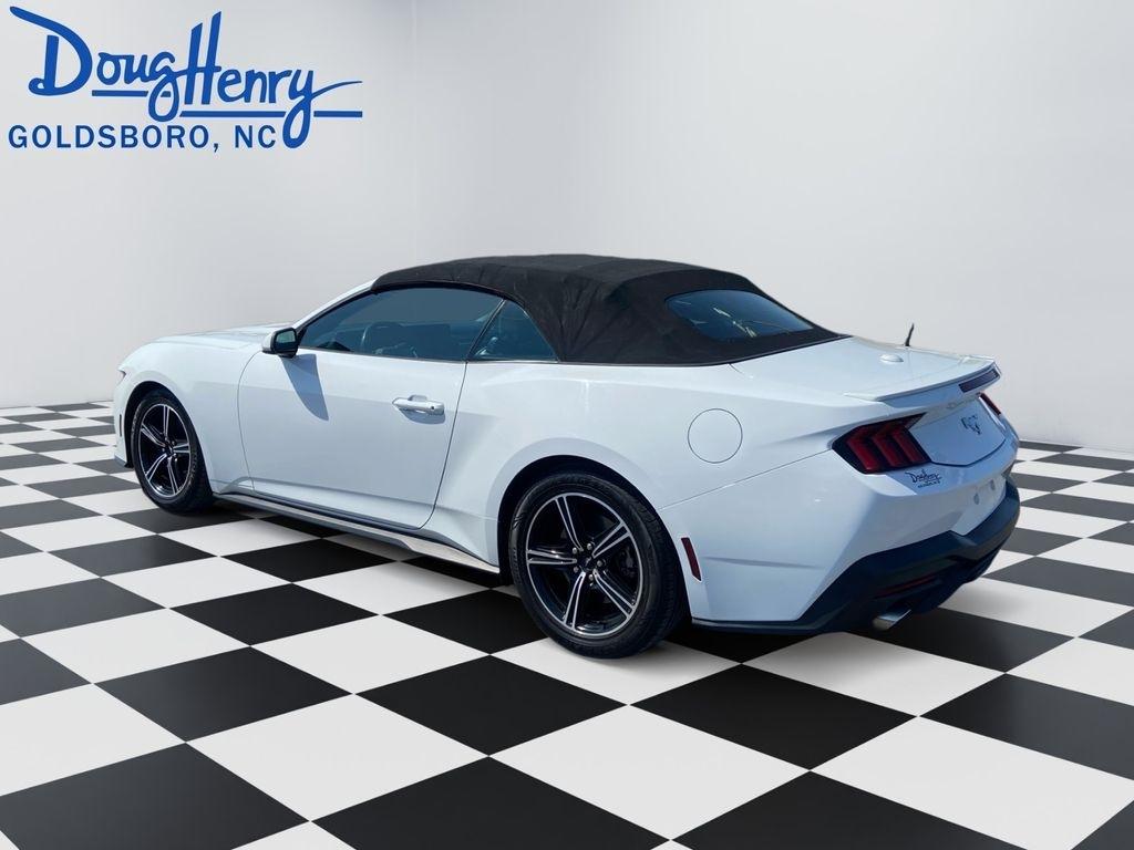 Ford Mustang  2024