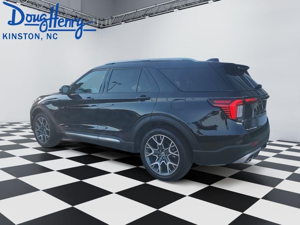 Ford Explorer  2025