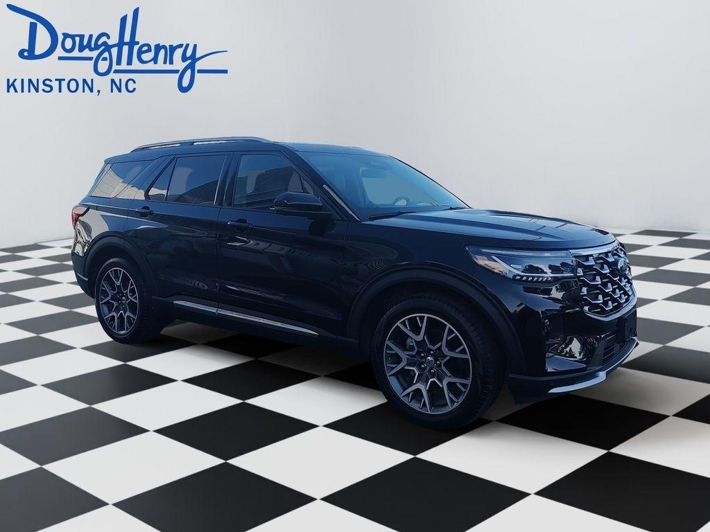 Ford Explorer  2025