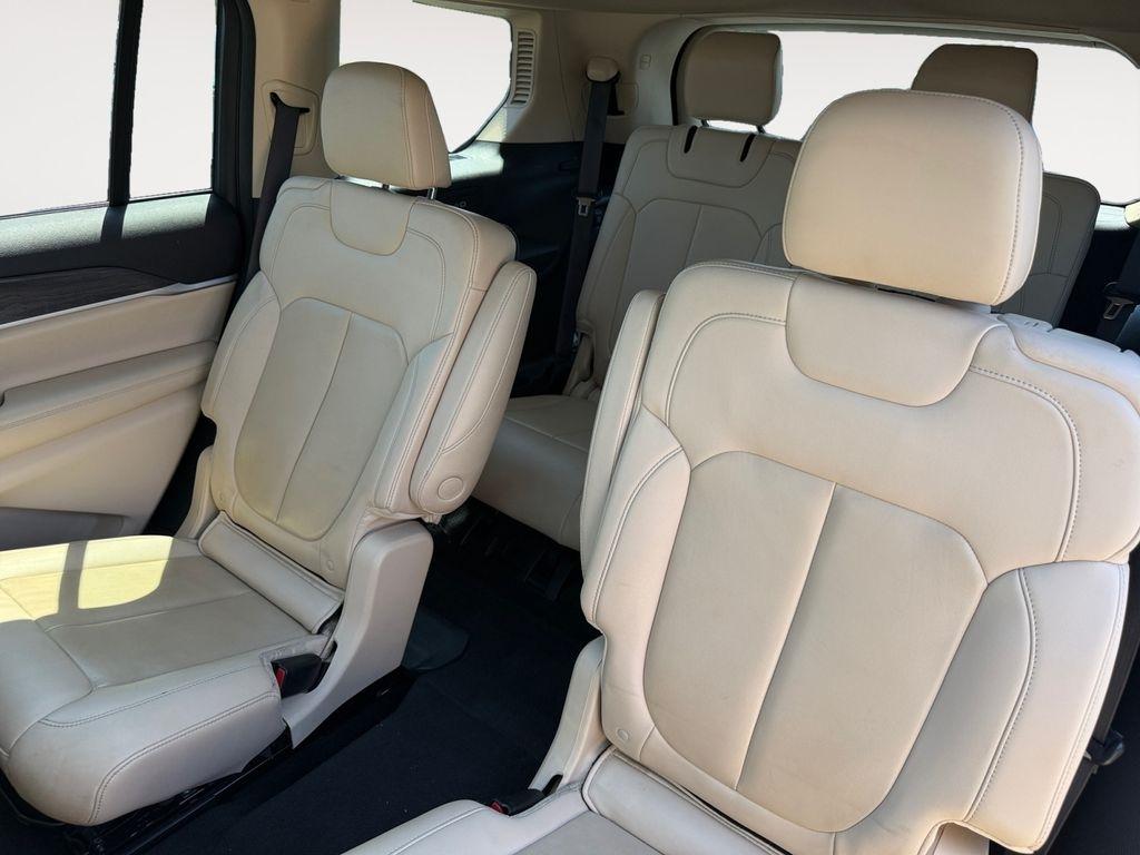 Jeep Grand Cherokee L  2021