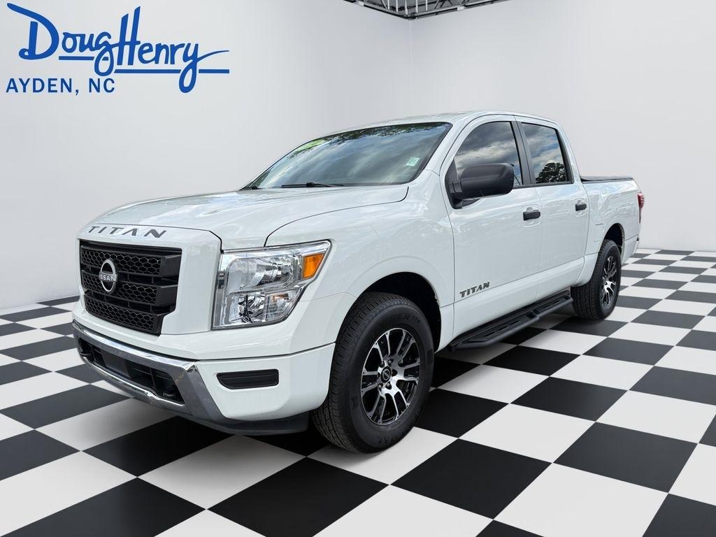2024 Nissan Titan