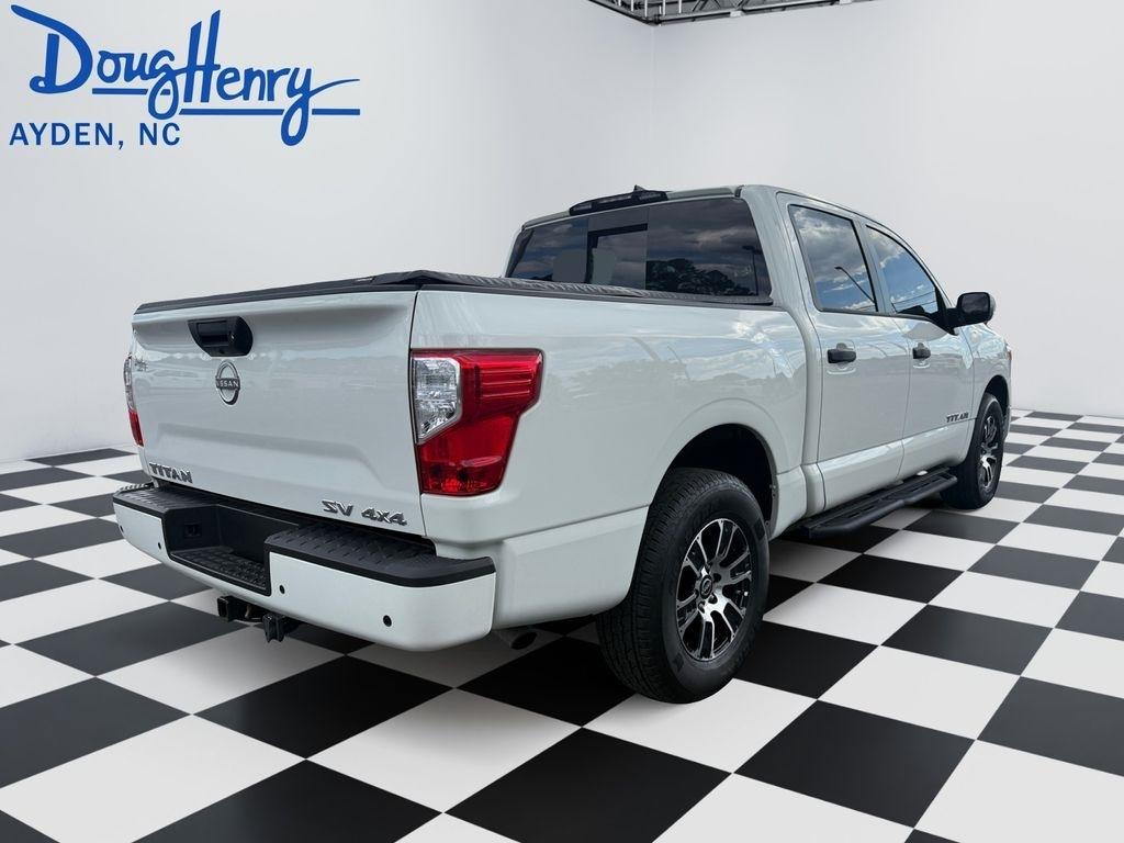 Nissan Titan  2024