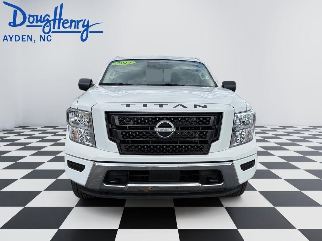 Nissan Titan  2024