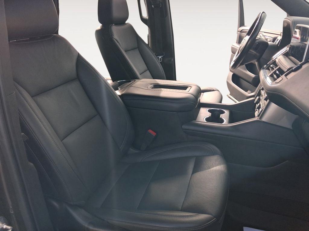 Chevrolet Tahoe  2021