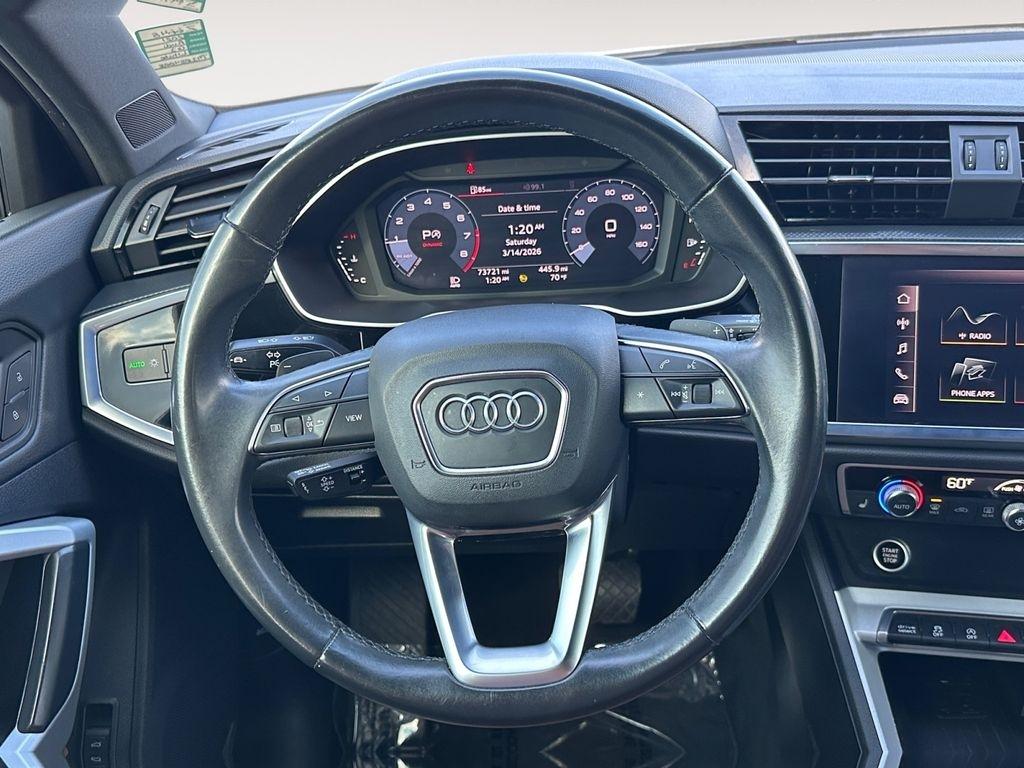 Audi Q3  2021