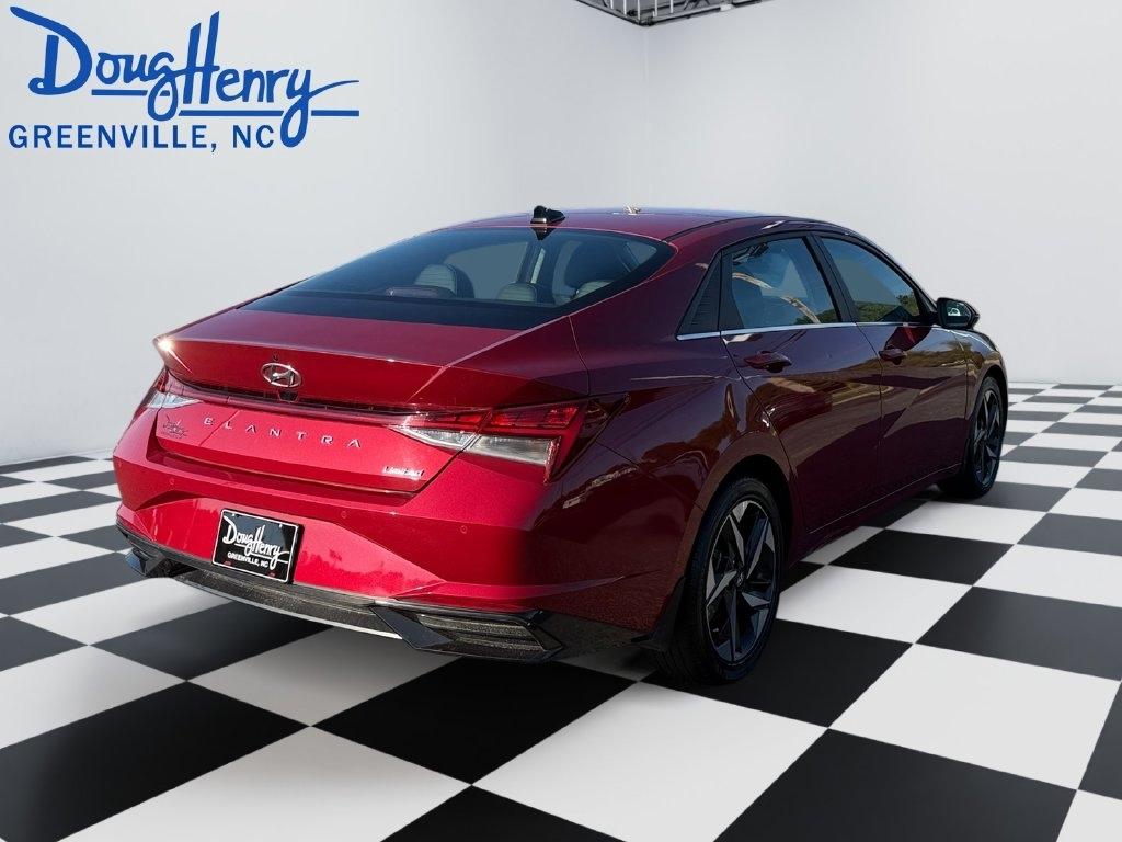 Hyundai Elantra  2023