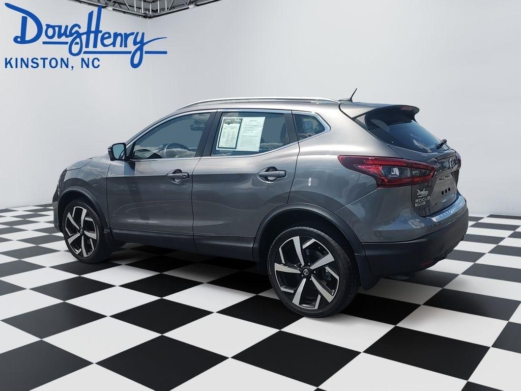 Nissan Rogue Sport  2022