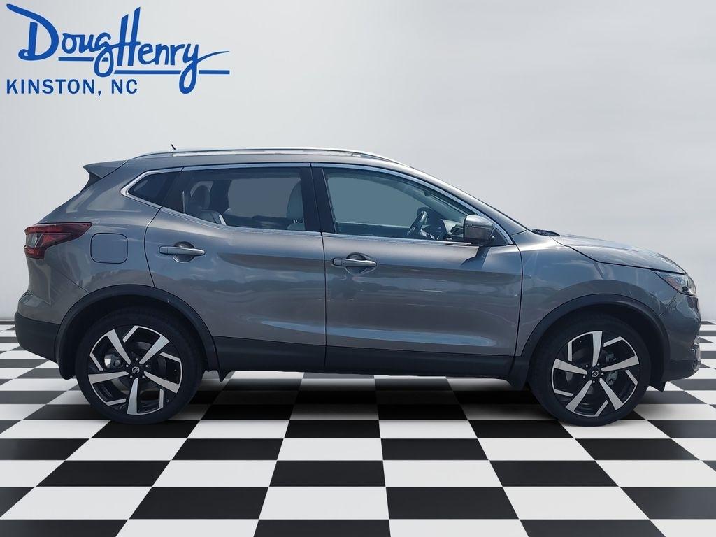 Nissan Rogue Sport  2022