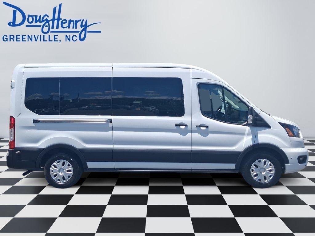 Ford Transit Passenger Wagon  2024