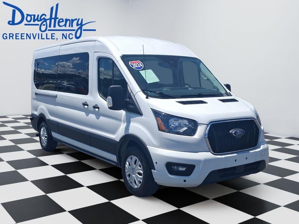 Ford Transit Passenger Wagon  2024