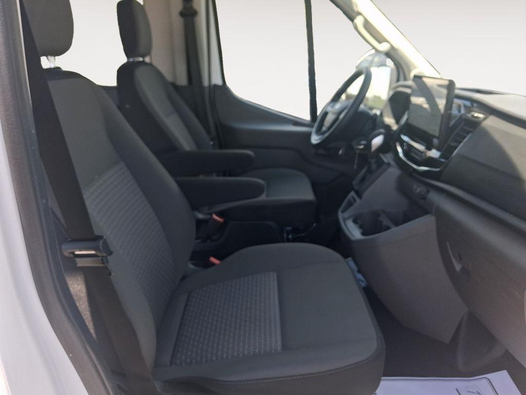 Ford Transit Passenger Wagon  2024