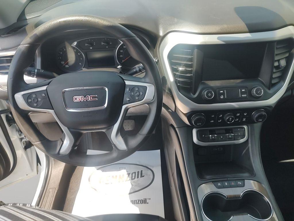 GMC Acadia  2023