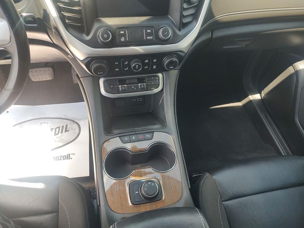 GMC Acadia  2023