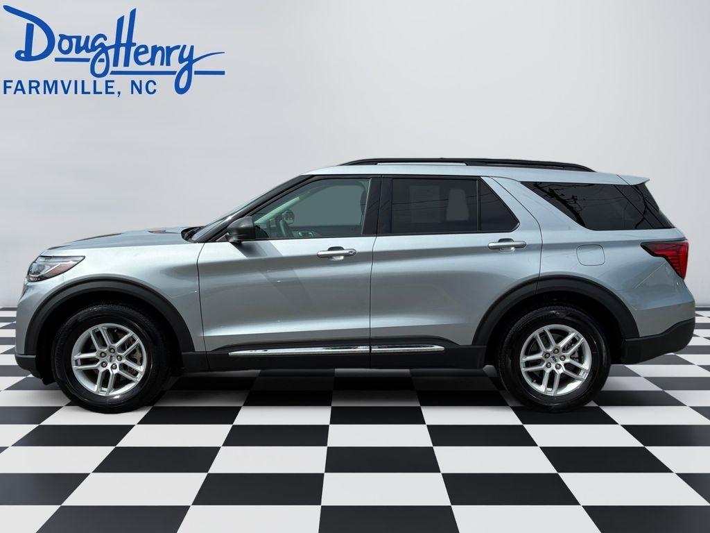 Ford Explorer  2025