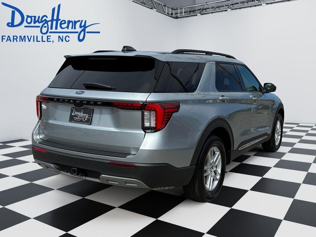 Ford Explorer  2025