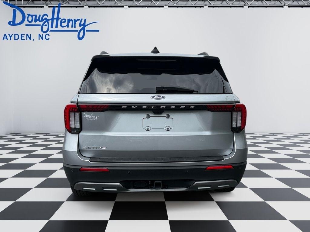 Ford Explorer  2025