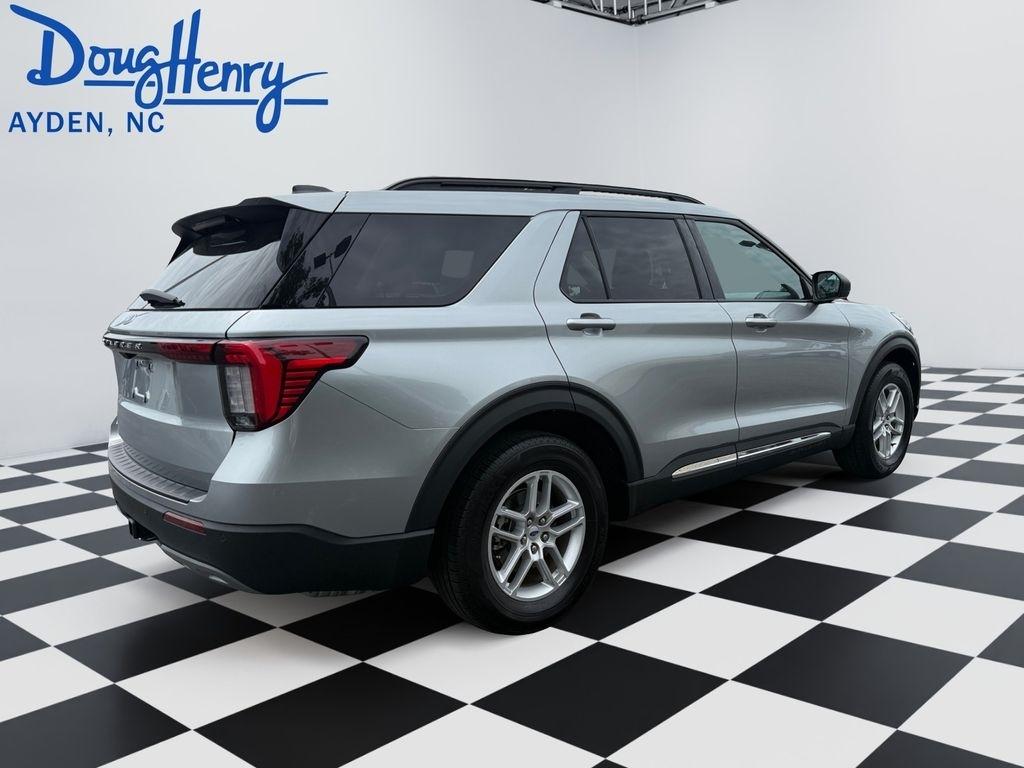 Ford Explorer  2025