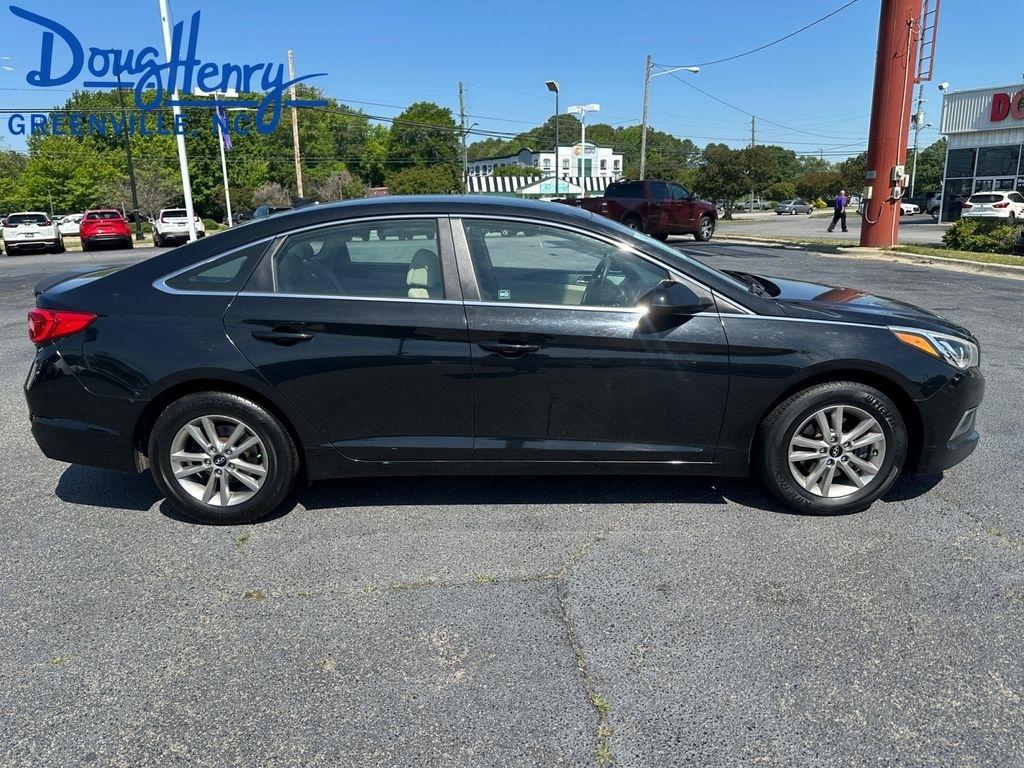 Hyundai Sonata  2016
