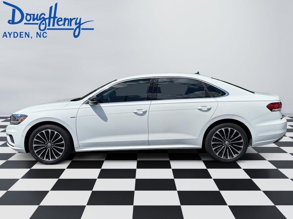 Volkswagen Passat  2022