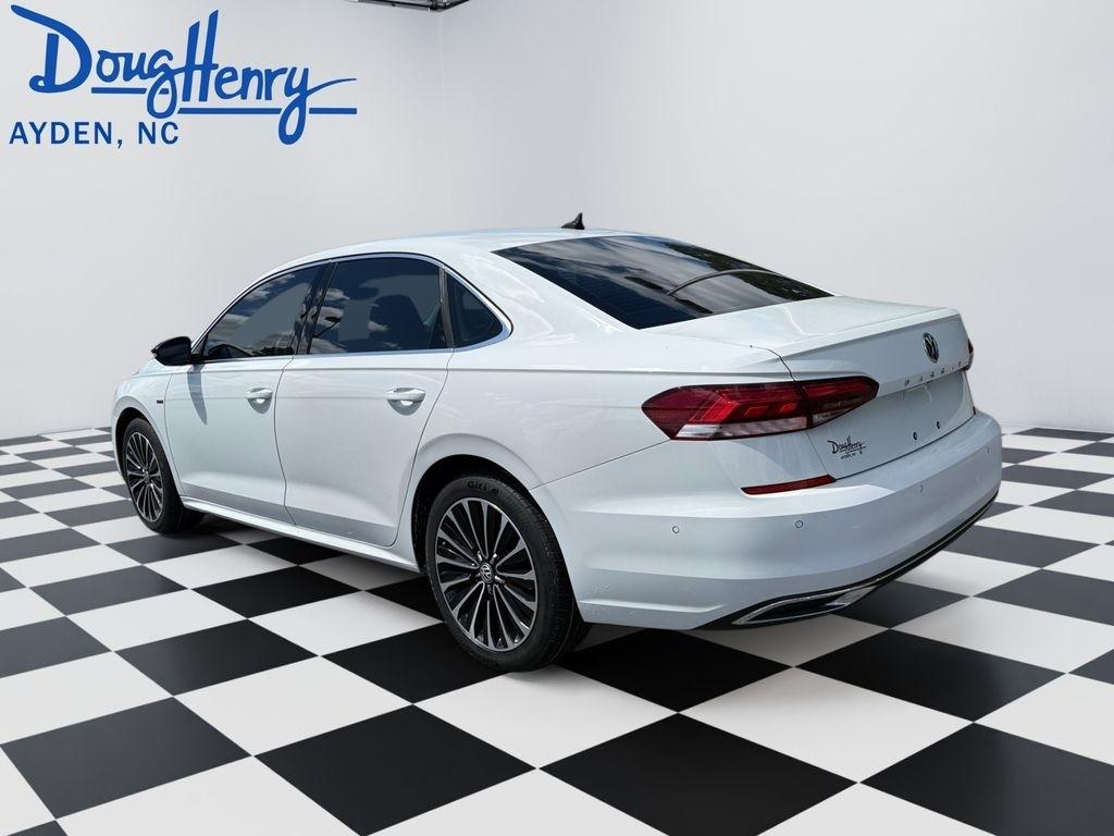 Volkswagen Passat  2022